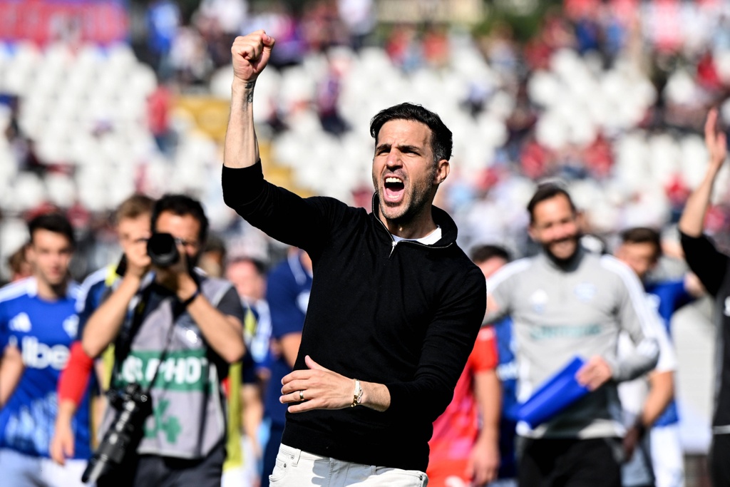 闯进前四，法布雷加斯：我不在乎但听起来不错，4是我的幸运数字