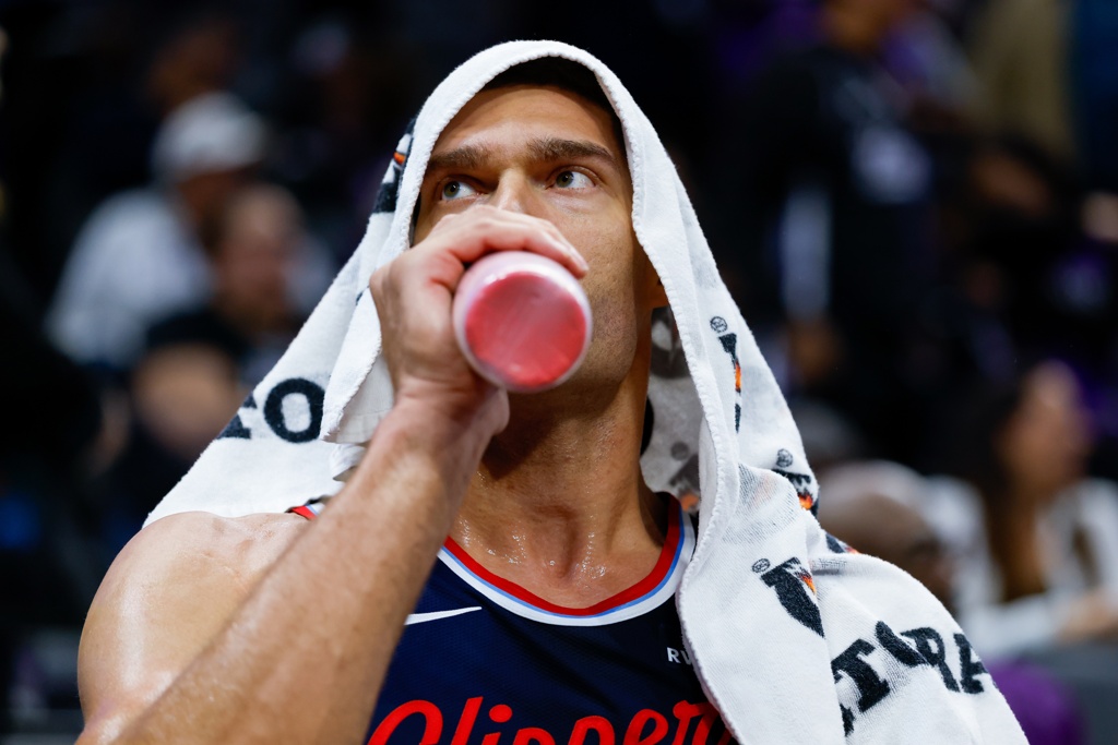 哈登：大洛带来了不同的风格 这正是我们此前一直缺少的东西